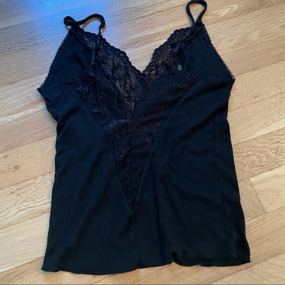 Urban Outfitters Out from Under Lace Tank Top - Picture 2 of 5